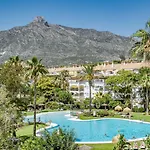 Beautiful Apartment In La Dama De Noche Right Beside The Golf Course