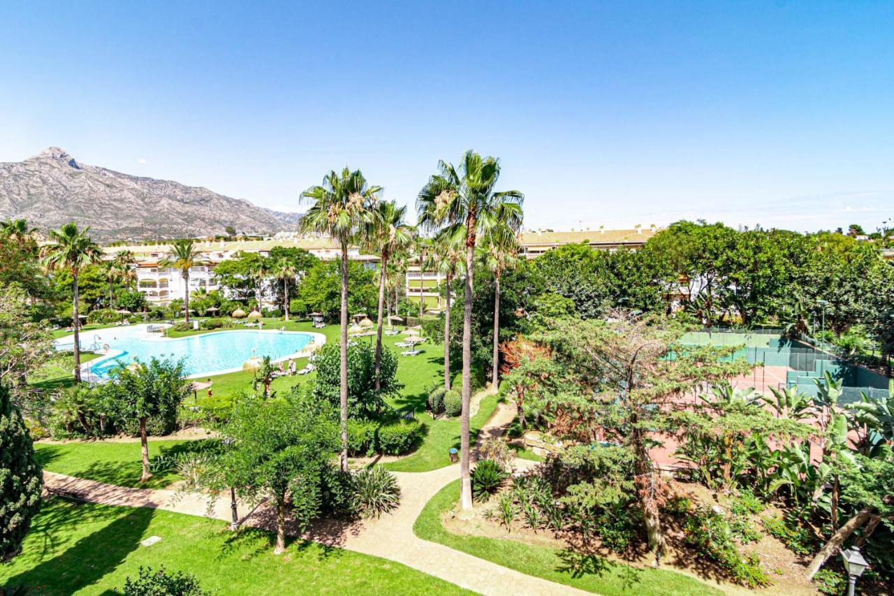 Beautiful In La Dama De Noche Right Beside The Golf Course Apartment
